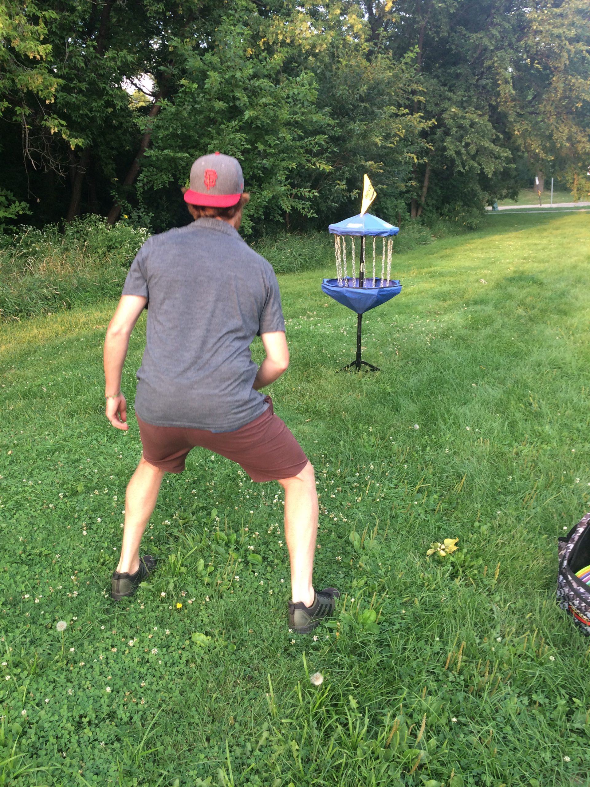 How to Putt Rogue Discs